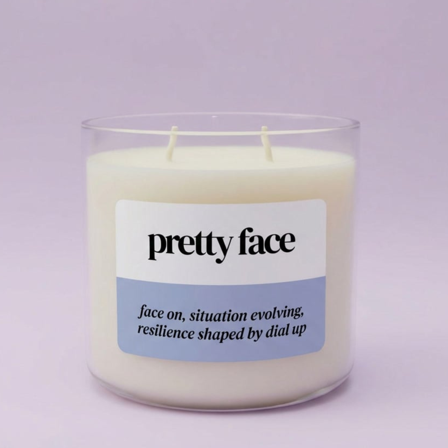 Cozy soy wax candle with sweet vanilla scent
